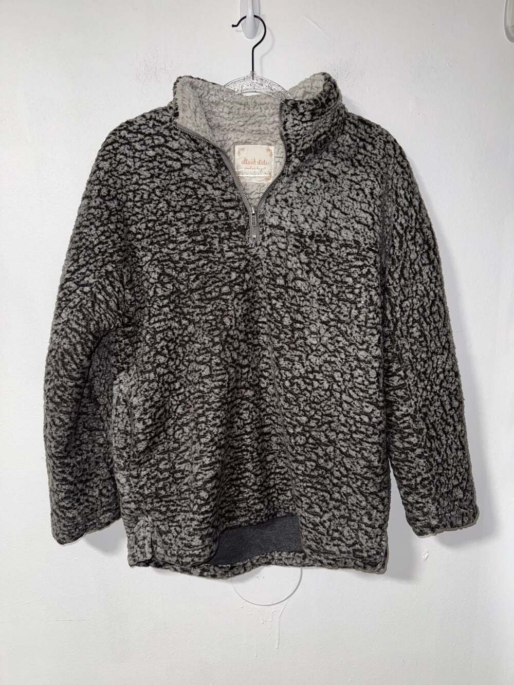 Altar'd State Sherpa Pullover Size S Charcoal Gray